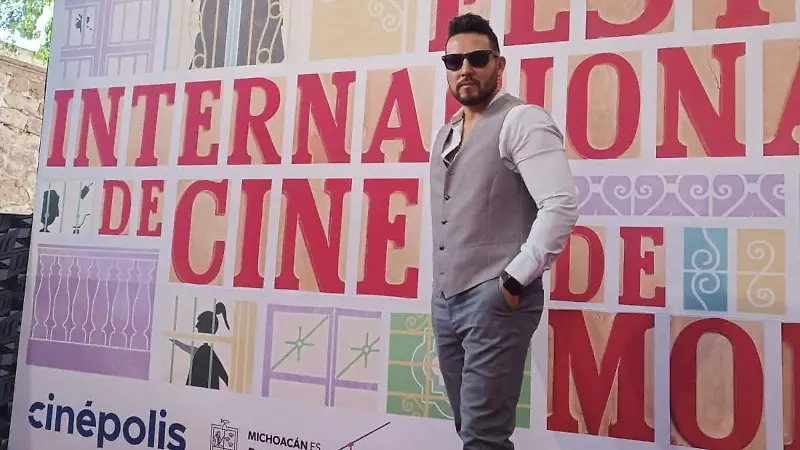 Una amplia trayectoria artística avala la experiencia y conocimientos de LuisFher Palatto.